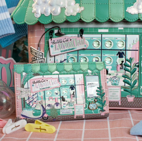 Vendula Bubble Cats Laundromat Accordian Card Wallet