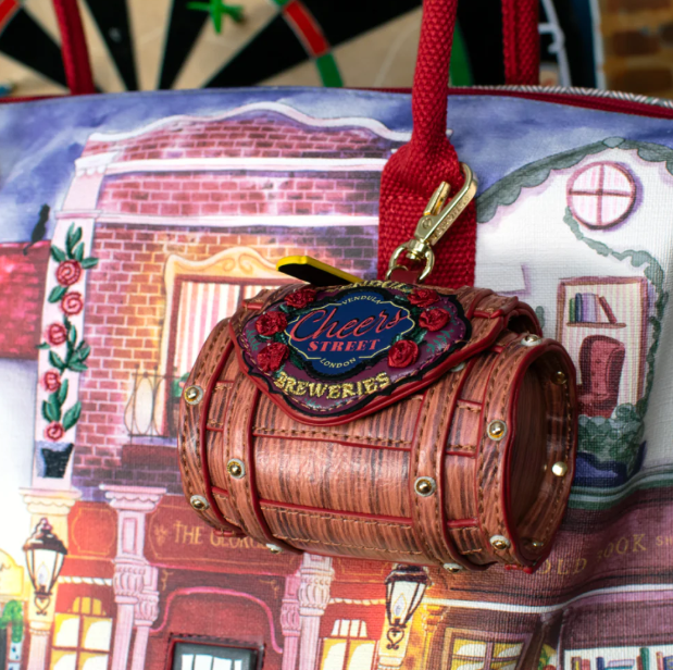 PREORDER Vendula Cheers Street Barrel Coin Purse