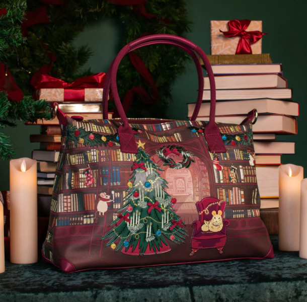 Vendula Christmas Library Bonnie Weekender