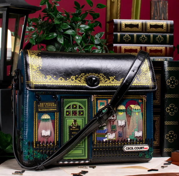 PREORDER Vendula Bookbinders Box Bag