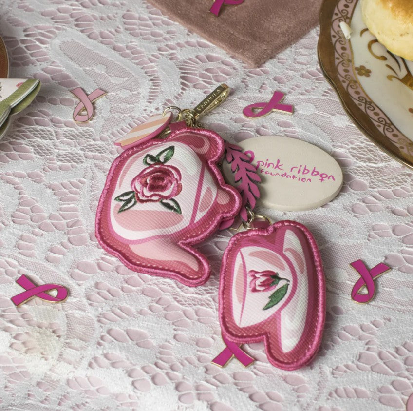 Vendula Perfectly Pink Afternoon Tea Bus key Charm