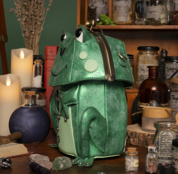 Vendula Witches Pantry Clipper Frog Bag
