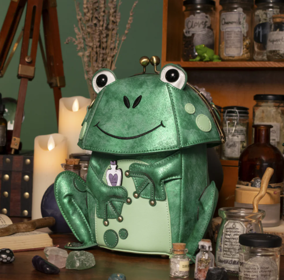 Vendula Witches Pantry Clipper Frog Bag