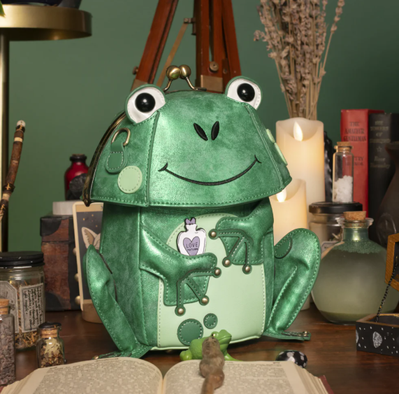 Vendula Witches Pantry Clipper Frog Bag