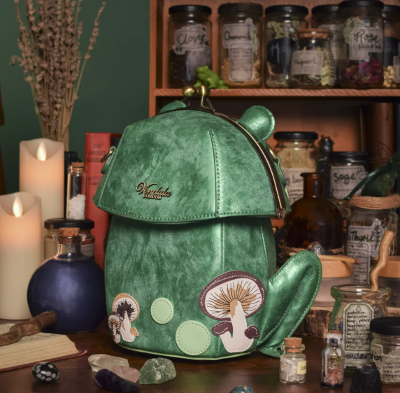 Vendula Witches Pantry Clipper Frog Bag