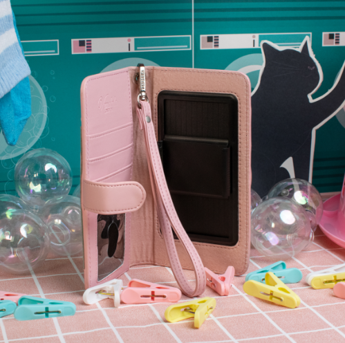 Vendula Bubble Cats Laundromat Universal Flip Phone Wallet