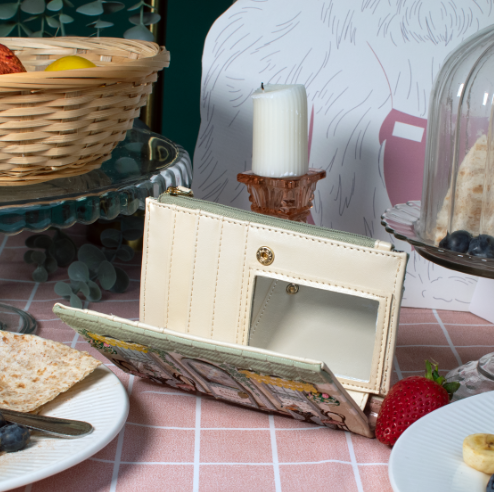 Vendula La Petite Creperie Compact Folding Wallet