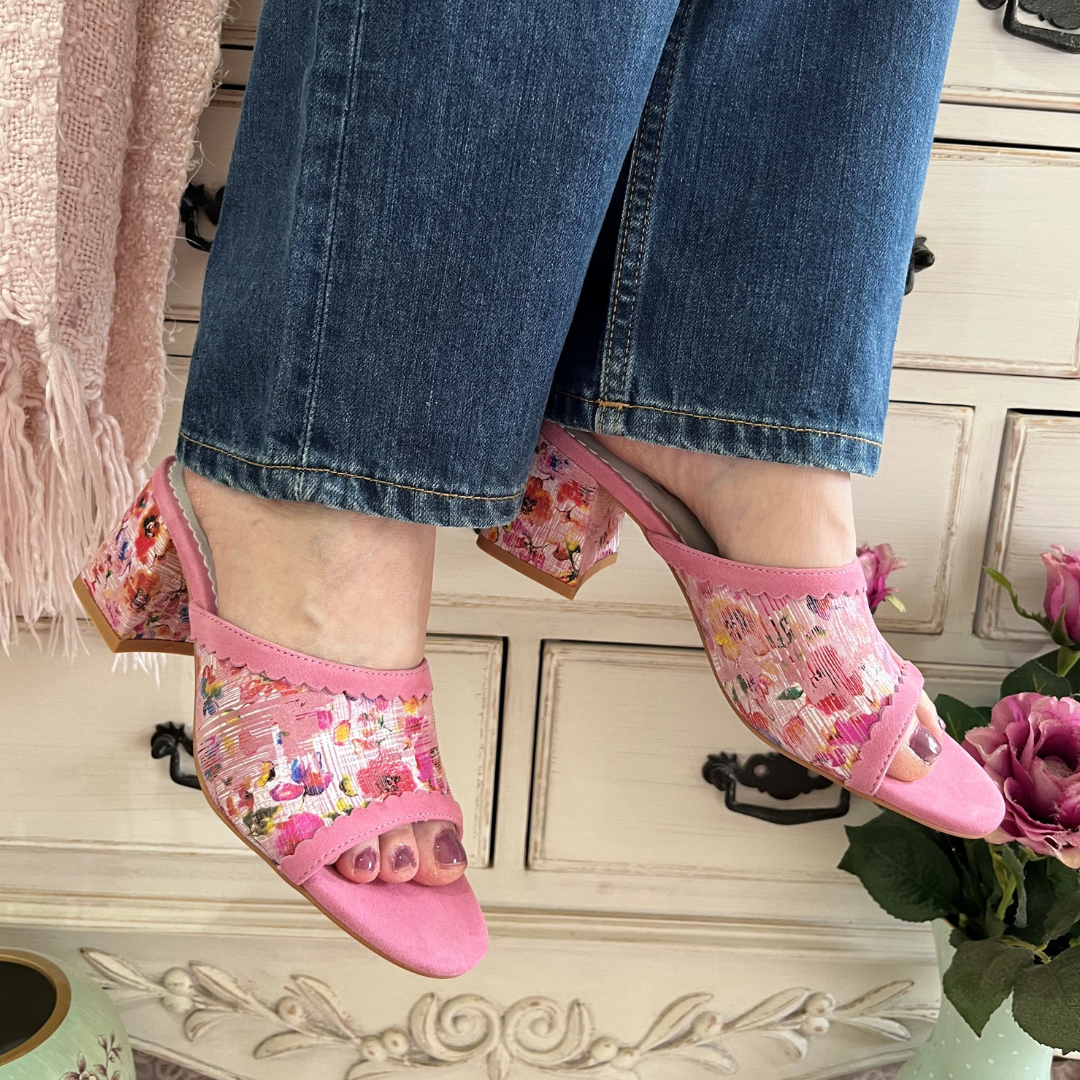 The Vibe is Oh Behave Pink Floral