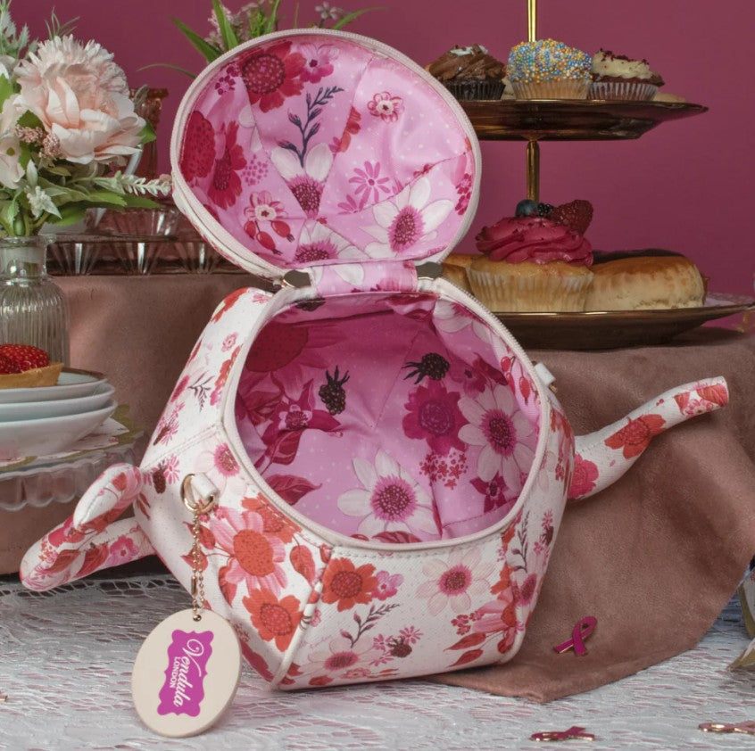 Vendula Perfectly Pink Afternoon Tea Bus Kitty Teapot