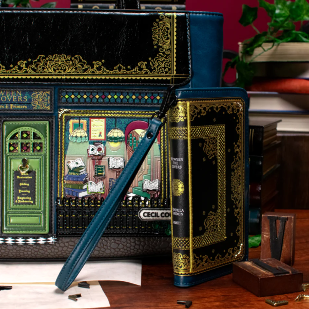 PREORDER Vendula Bookbinders Universal Flip Phone