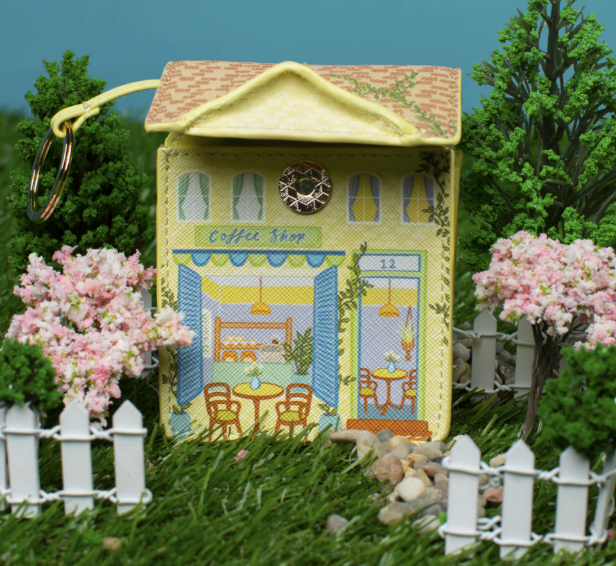Vendula Village House Coin Purse No 12