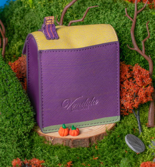 Vendula Village House Coin Purse No 7