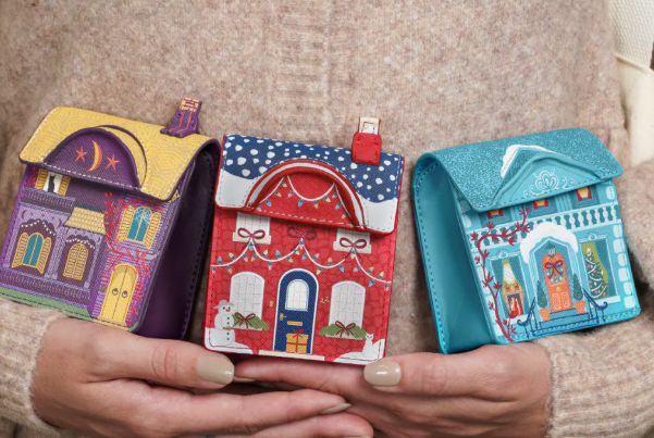 Vendula Village House Coin Purse No 7