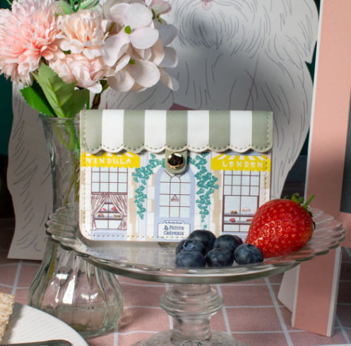 Vendula La Petite Creperie Accordian Card Wallet