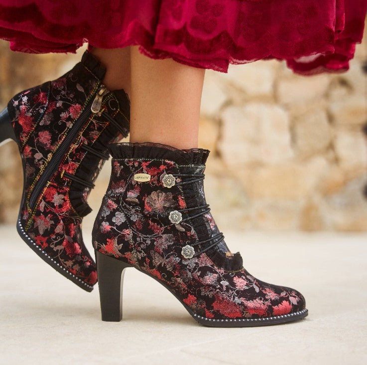 Laura Vita Alcbaneo Corail