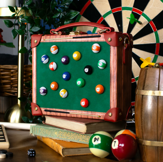 PREORDER Vendula Cheers Street Billard Box Bag