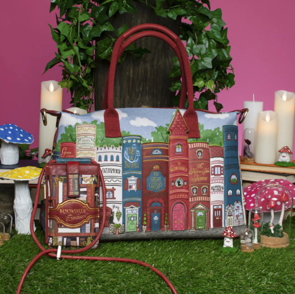 Vendula Bookshelf Boulevard Bonnie Weekender Bag