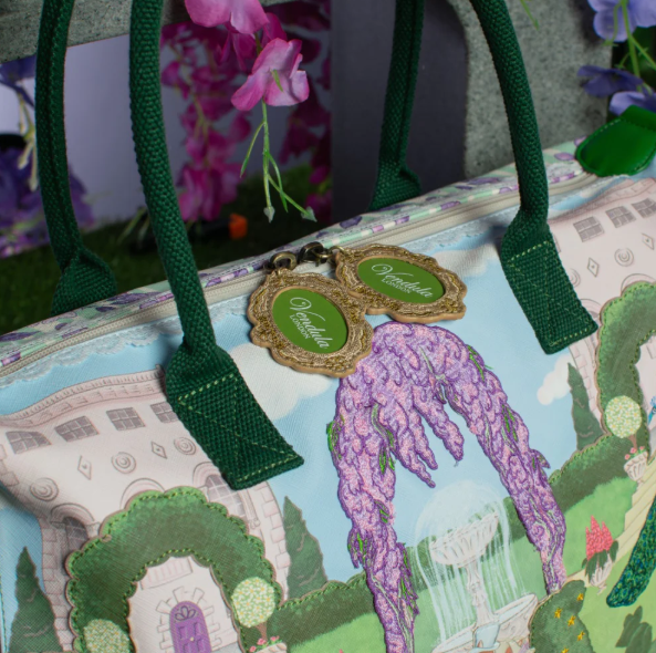 Vendula Regency Gardens Bonnie Weekender