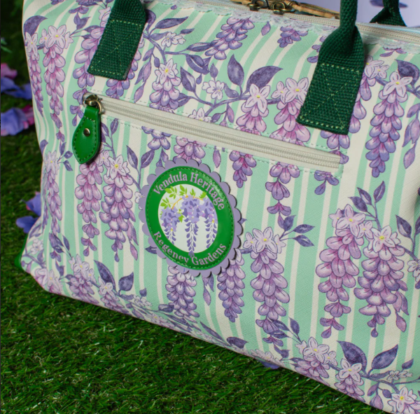 Vendula Regency Gardens Bonnie Weekender
