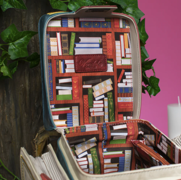 Vendula Bookshelf Boulevard Book Stack Bag