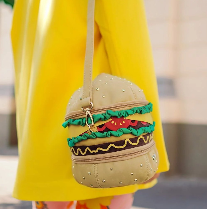 Vendula Kittys Drive In Movie … Catablanca Burger Crossbody Bag