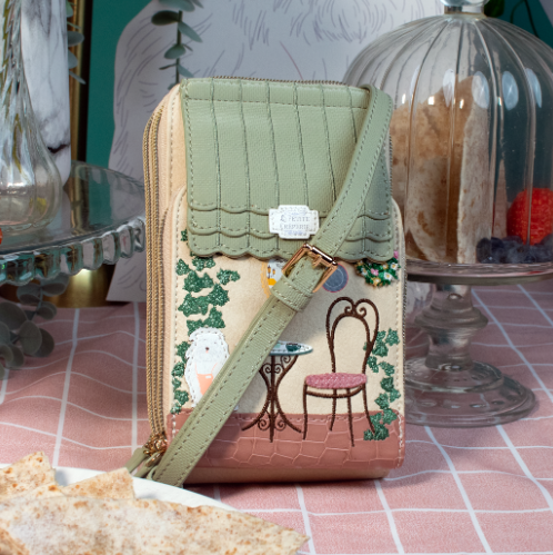Vendula La Petite Creperie Callaway Bag