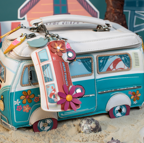 Vendula Sands Camper Key Charm