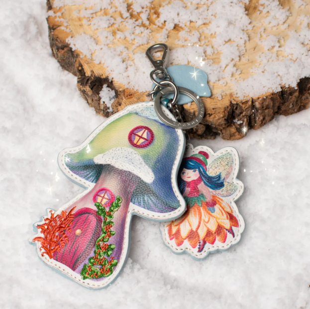 Vendula Fairy Village Snowflake Edition Key Charm