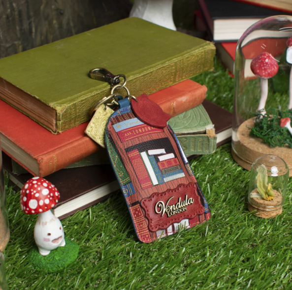Vendula Bookshelf Boulevard Key Charm