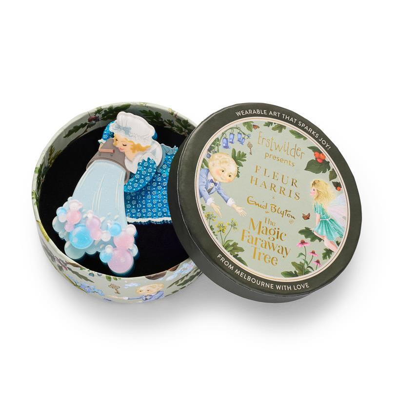 Erstwilder Dame Washalot Brooch