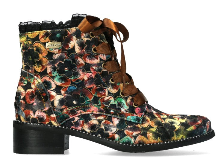 Laura Vita Emcmao Camel