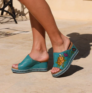 Laura Vita Facyo Turquoise