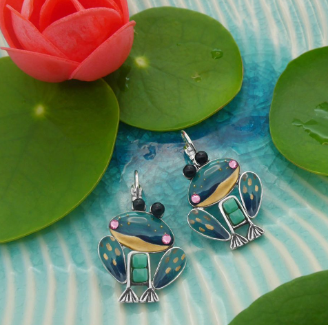 Taratata Tree Frog Drop Earrings