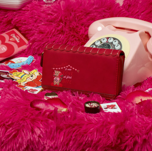 Vendula Chocolate Box Medium Ziparound Wallet