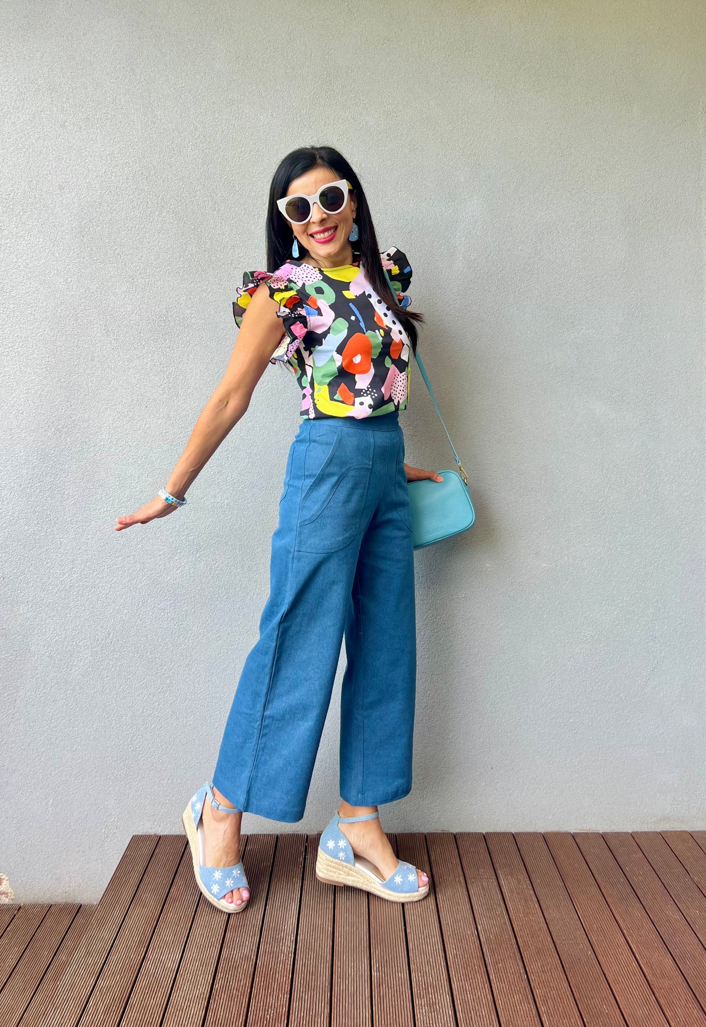 The Vibe is Daisy Daze in Denim