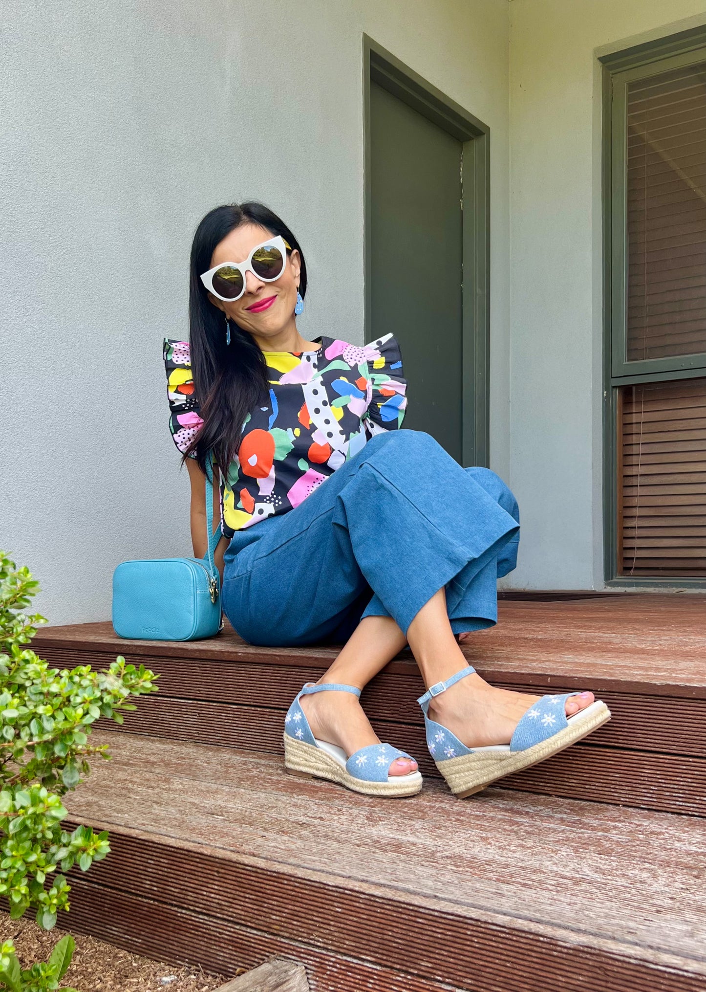 The Vibe is Daisy Daze in Denim