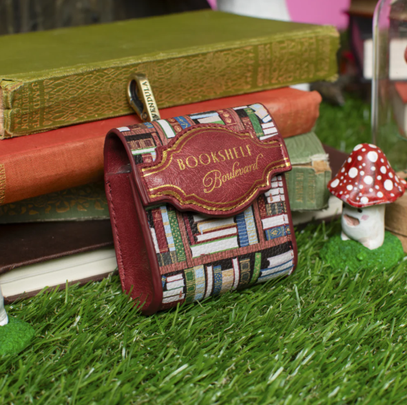 Vendula Bookshelf Boulevard Pods Case
