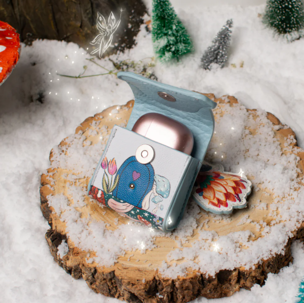 Vendula Fairy Village Snowflake Edition Pods Case