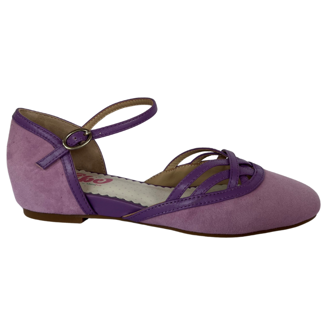 The Vibe is Enchanted in Mauve