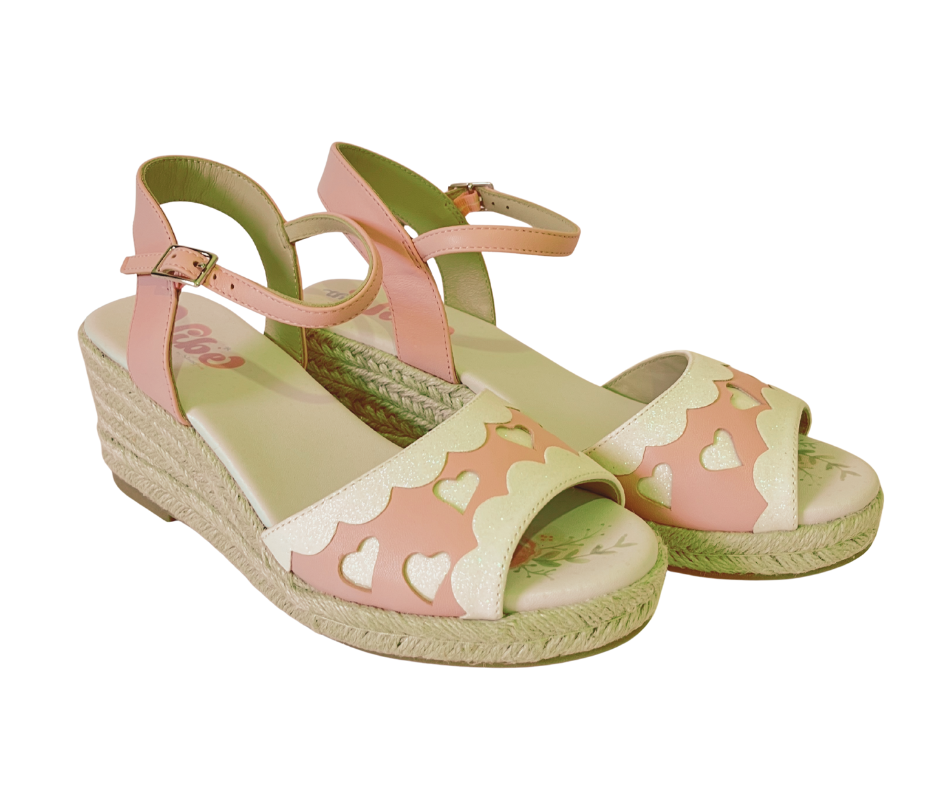 The Vibe is Solemate in Pink