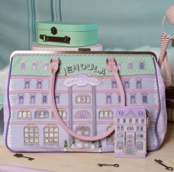 Vendula The Grand Vendula Hotel Sylvie Clip Frame Holdall
