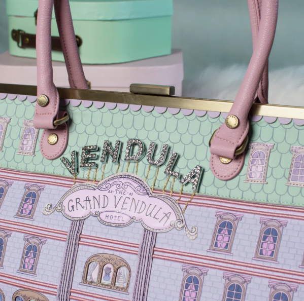 Vendula The Grand Vendula Hotel Sylvie Clip Frame Holdall