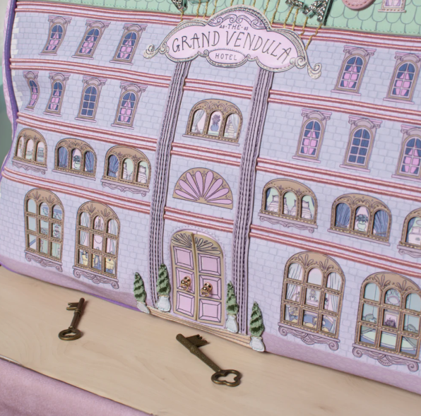 Vendula The Grand Vendula Hotel Sylvie Clip Frame Holdall