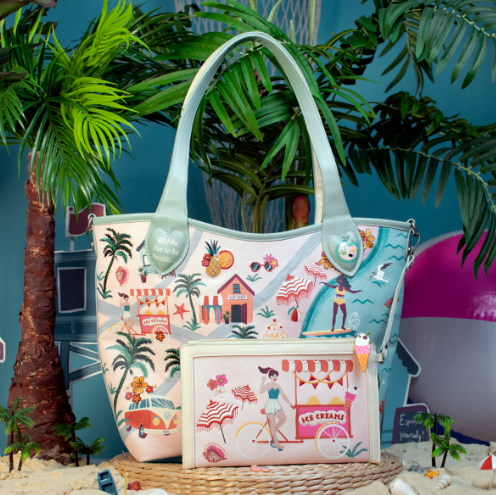 Vendula Sands Reversable Tote and Pouch