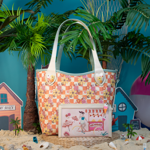 Vendula Sands Reversable Tote and Pouch