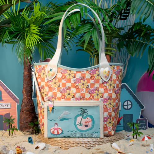 Vendula Sands Reversable Tote and Pouch