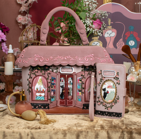 Vendula Perfumery Blush Edition Universal Flip Phone