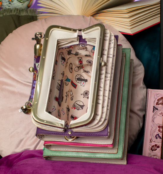 Vendula Travelling Library Bookshop Turn the Page Bag