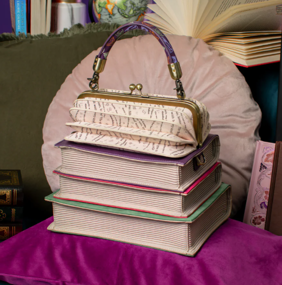 Vendula Travelling Library Bookshop Turn the Page Bag