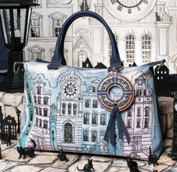 Vendula Cats In The City Bonnie Weekender